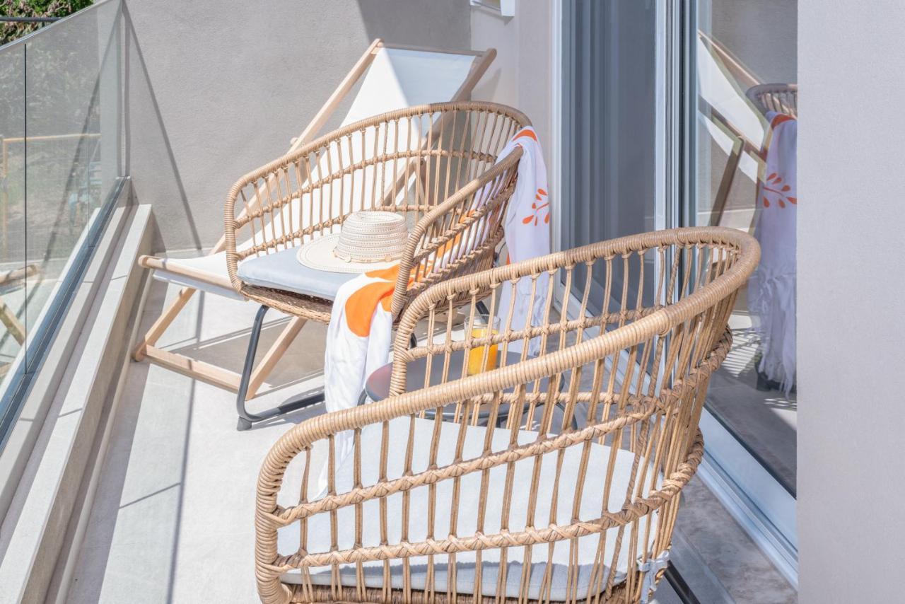 Mk Summer Breeze Luxury Apartments Agia Pelagia 외부 사진