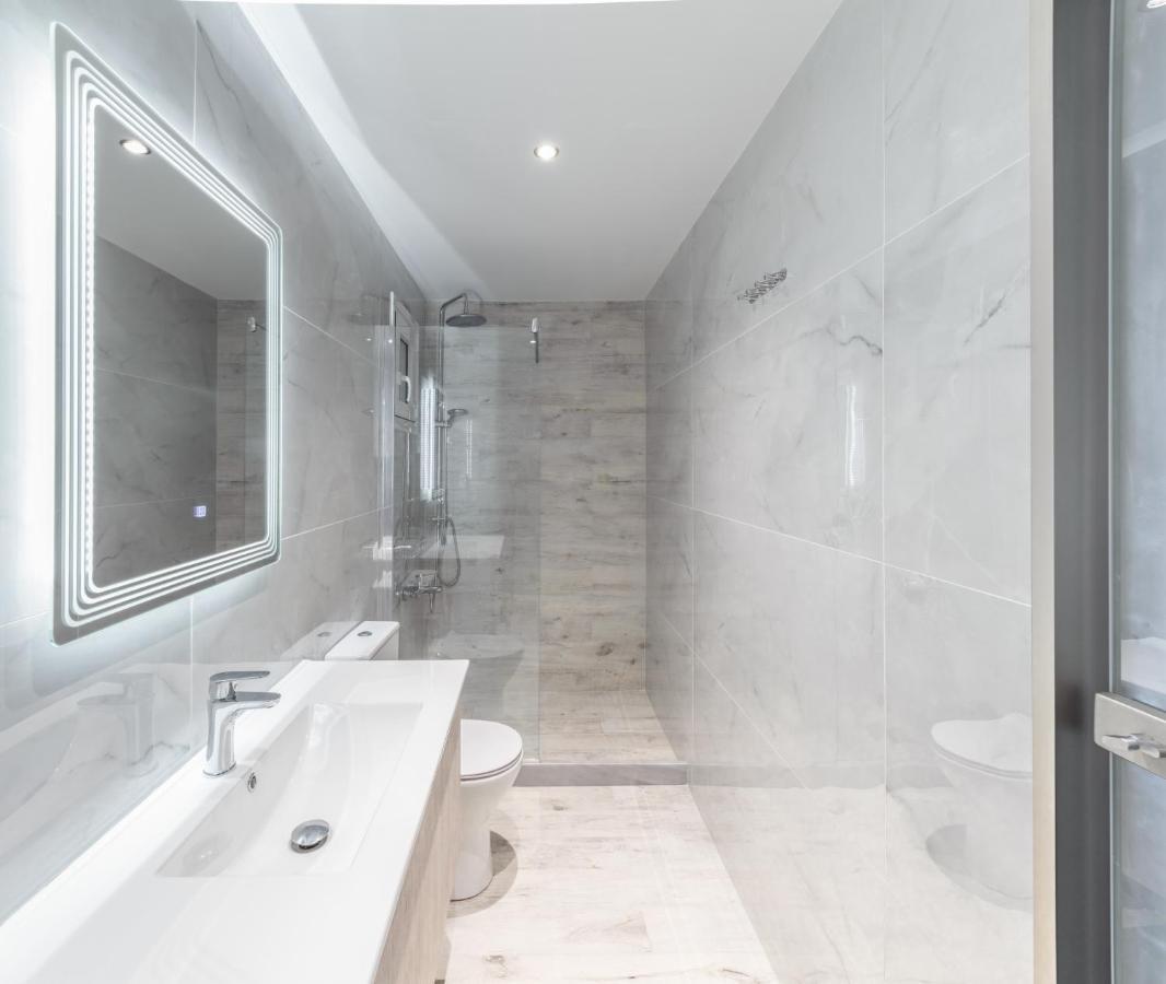 Mk Summer Breeze Luxury Apartments Agia Pelagia 외부 사진